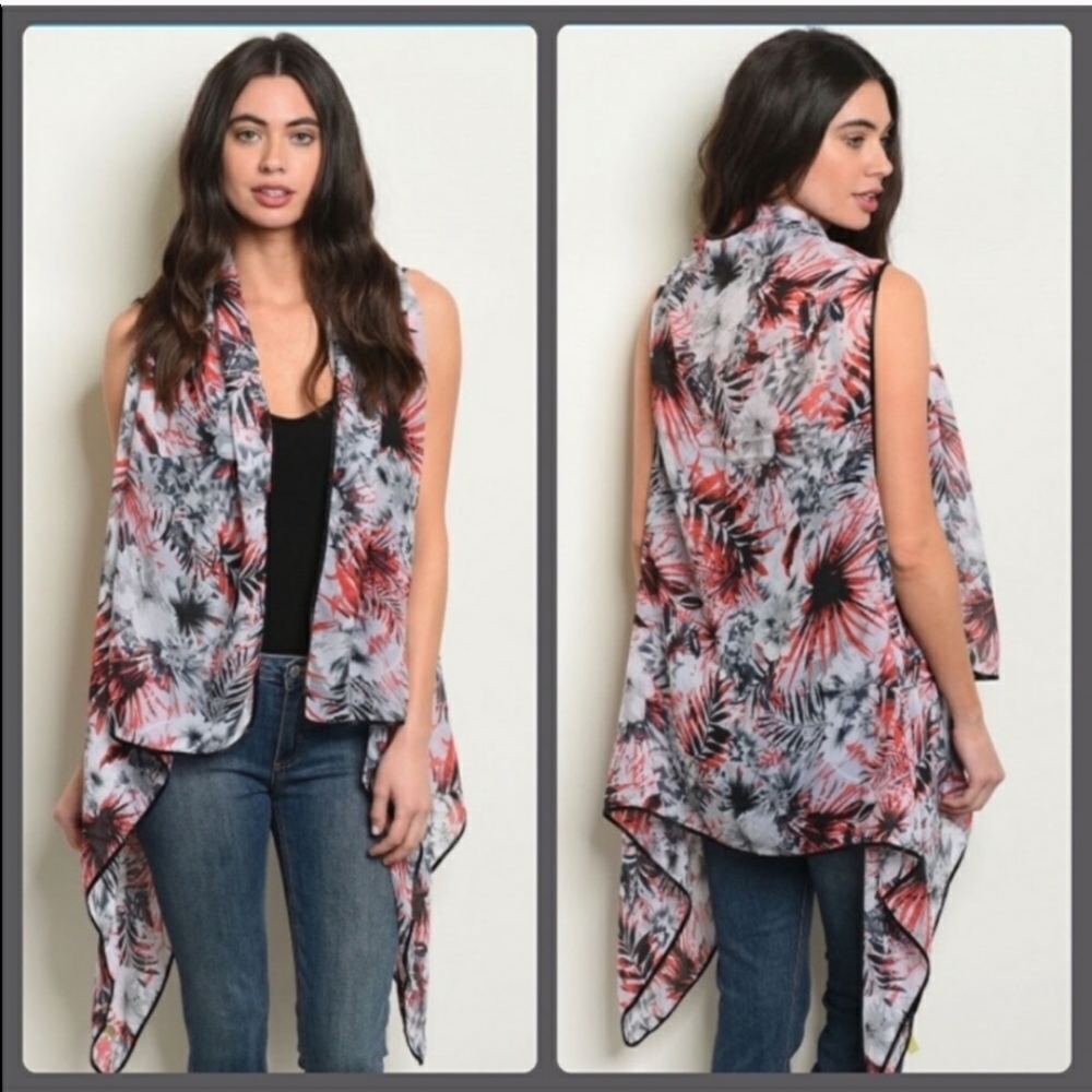 NWT Gorgeous Passion 4 Fashion Light Weight Kimono